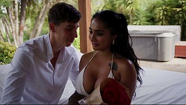 I GAVE MY ASS TO MY HUSBAND FOR VALENTINE'S DAY AND HE GAVE ME HARDCORE ANAL - YASMINA KHAN